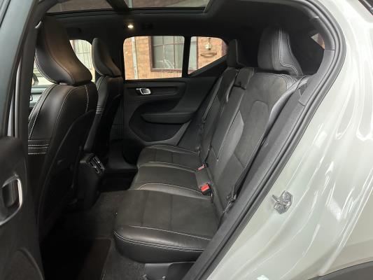 Volvo XC40 Recharge P8 AWD R-Design 408pk 2020 (Origineel-NL+1e eigenaar), K-341-FK