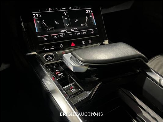 Audi e-tron 55 Advanced edition Quattro 95 kWh 408pk 2021 (Origineel-NL), N-548-FB