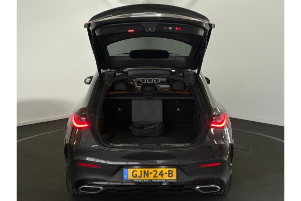 Mercedes-Benz GLC 300 e 4MATIC AMG Line 340pk 2024 (Origineel-NL) GLC-Klasse, GJN-24-B