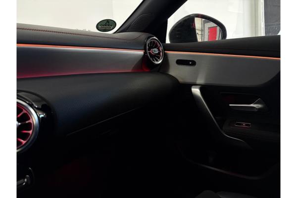 Mercedes-Benz CLA 180 Business Solution AMG 136pk 2021 (Origineel-NL) CLA-Klasse, K-212-LG