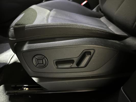 Audi e-tron Sportback 55 Quattro Business Edition 95 kWh 408pk 2020 (Origineel-NL + 1e Eigenaar), K-592-GL