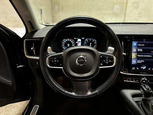 Volvo V90 2.0 T5 Momentum 254pk 2017 (Origineel-NL), PJ-218-K