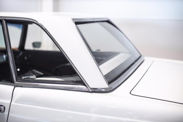 Mercedes-Benz 280 SL Pagode – Handgeschakeld – EU-uitvoering – 2.8 liter zes-in-lijn. 