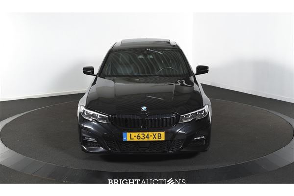 BMW 320 I Business Edition 183pk 2021 (Origineel-NL) 3-Serie, L-634-XB