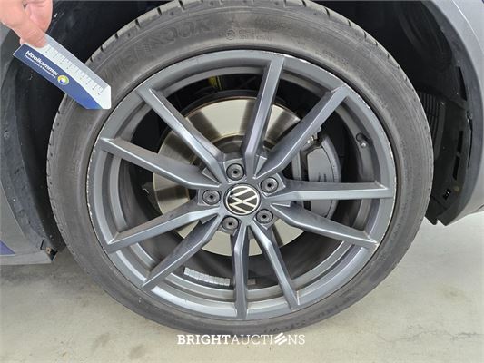 Volkswagen T-Roc 4Motion R 2.0 TSI 301pk 2020, GPH-89-Z
