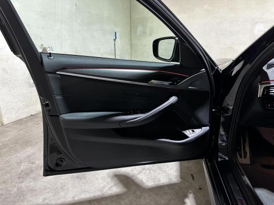 BMW 520i Touring High Executive Edition M-Sport 184hp 2021 (Original-NL) 5-Series G31, L-194-JX