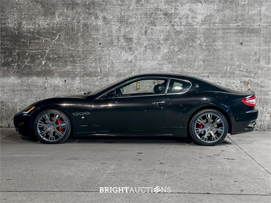 Maserati GranTurismo S 4.7 V8 440pk 2009