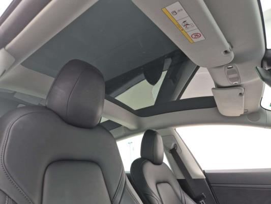 Tesla Model 3 Stnd.rwd PLUS 60 kWh 238pk 2021 (Origineel-NL), L-538-BK