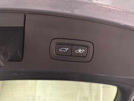 Polestar 2 Long Range Dual Motor Launch Edition 78kWh 408pk 2020 (Origineel-NL+1e eigenaar), K-917-GL