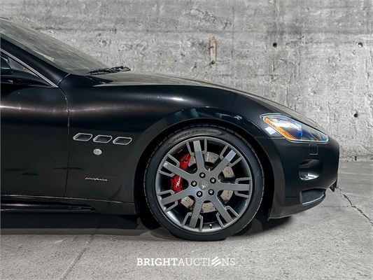 Maserati GranTurismo S 4.7 V8 440pk 2009