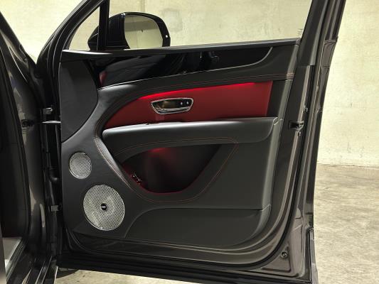 Bentley Bentayga 4.0 V8 S 549pk 2022 (Origineel-NL), P-719-VF