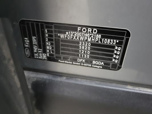 Ford Kuga PHEV Titanium 2.5 261pk 2023 (Origineel-NL), T-012-PJ