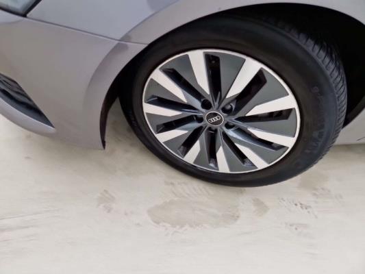 Audi A6 Avant Business E 2.0 TDI S tronic 163pk 2022