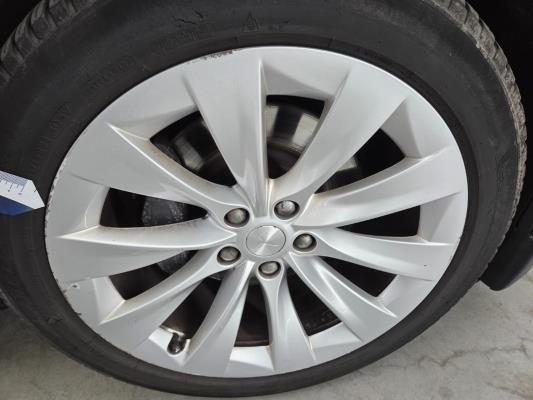 Tesla Model X 418pk 2018 (Origineel-NL), ST-448-X