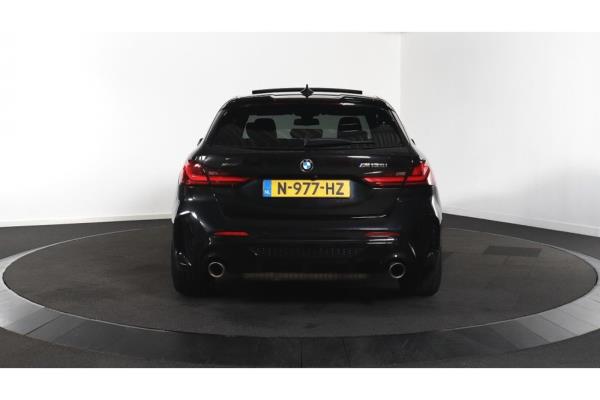BMW M135 i Business Edition xDrive 306pk 2021 (Origineel-NL) 1-Serie, N-977-HZ