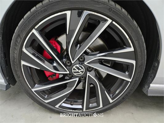 Volkswagen Golf GTI 2.0 TSI 245pk 2020, L-810-HX