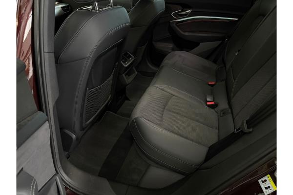 Audi Q8 55 S Edition Quattro 115 kWh 408pk 2023 (Origineel-NL), X-750-HL