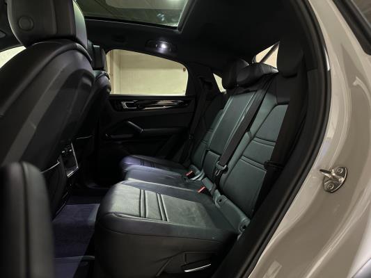 Porsche Cayenne Coupé 3.0 V6 E-Hybrid 462pk 2019 (Origineel-NL), G-145-HL