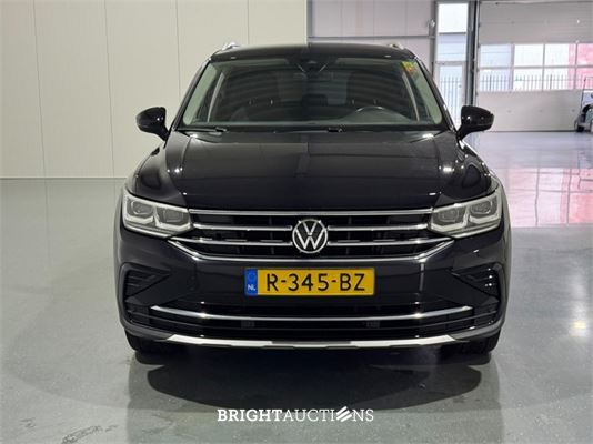 Volkswagen Tiguan Life 1.5 TSI 150pk 2022 (Origineel-NL), R-345-BZ