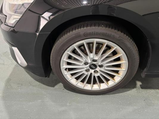 Audi A3 Limousine 30 Business edition TFSI 110pk 2021 (Origineel-NL), L-203-KD