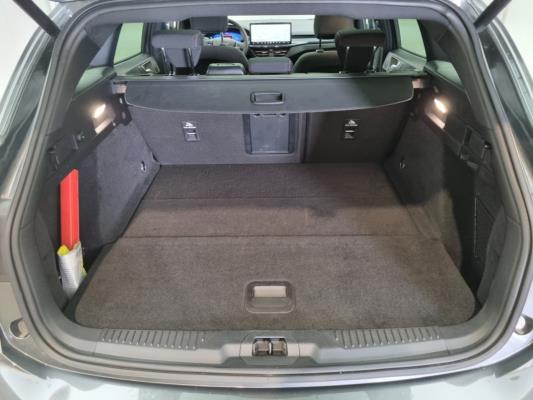 Ford Focus Wagon Hybrid ST-Line X 1.0 EcoBoost 125pk 2024 (Origineel-NL), Z-012-RD
