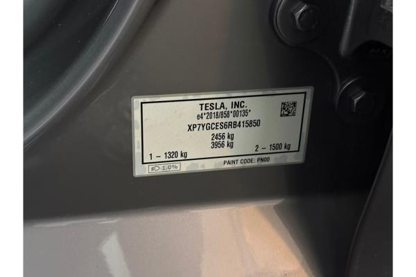 Tesla Model Y RWD 58 kWh 238hp 2024 (Original-NL), Z-870-HT