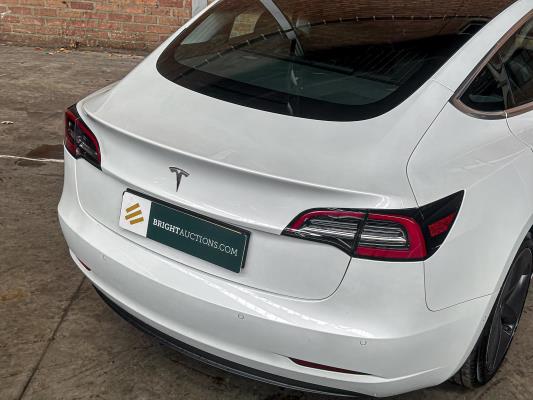 Tesla Model 3 Standard RWD Plus 60 kWh 238pk 2020 (Origineel-NL + 1e eigenaar, K-953-BT