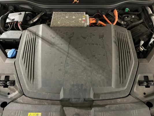 Audi e-tron 55 quattro edition 95 kWh 408hp 2020 (Original-NL+1. Besitzer), K-077-BL