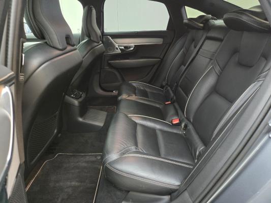 Volvo S90 T8 Inscription 2.0 AWD 303pk 2019, J-857-GG
