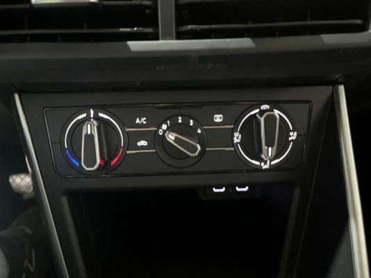Volkswagen Taigo Life 1.0 TSI 95pk 2022 (Origineel-NL), R-311-BZ