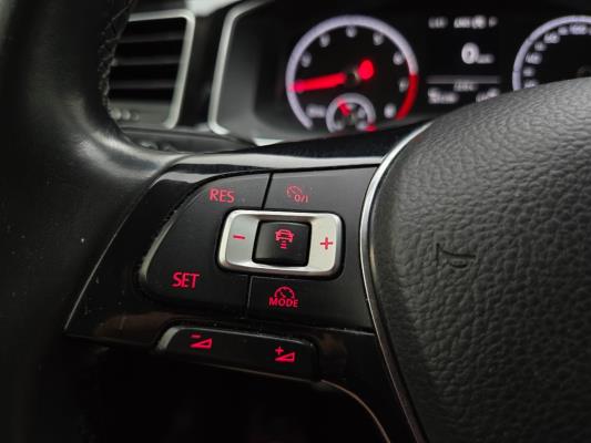 Volkswagen Polo Highline 1.0 TSI 95pk 2018 (Origineel-NL), ST-422-L