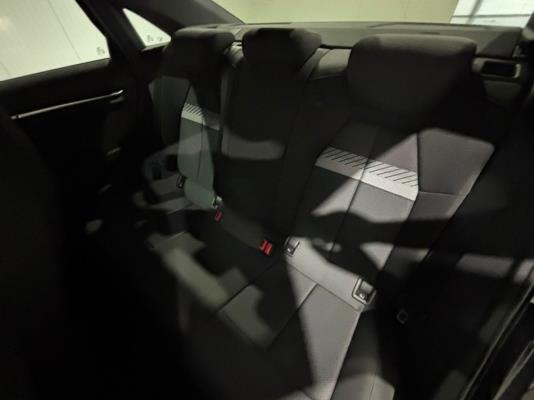 Audi A3 Limousine 30 Business edition TFSI 110pk 2021 (Origineel-NL), L-203-KD