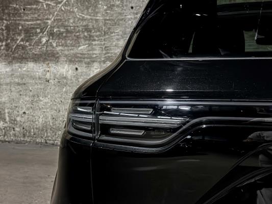 Porsche Cayenne E-Hybrid Platinum Edition 3.0 V6 462pk 2023 (Origineel-NL), NL-kenteken
