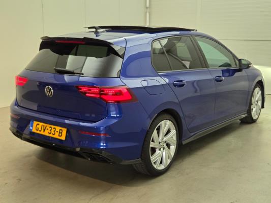 Volkswagen Golf eTSI R-Line 1.5 150pk 2023, GJV-33-B
