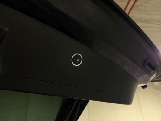 Tesla Model X 524pk 2017