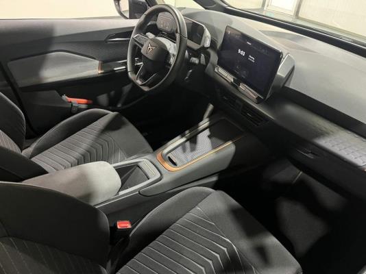 Cupra Born Essential 62 kWh 204pk 2023 (Origineel-NL), T-472-PZ