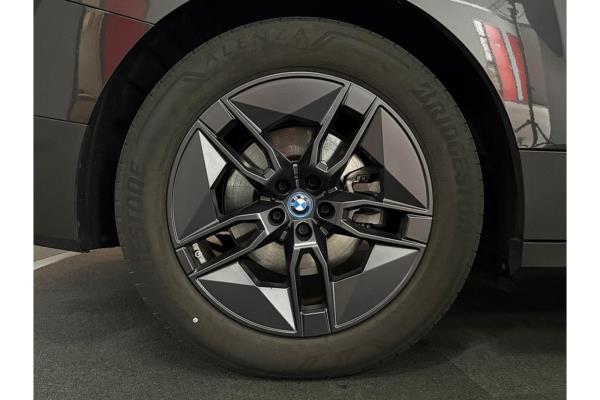 BMW iX 40 Executive xDrive 77 kWh 326pk 2024 (Origineel-NL), GBL-15-V