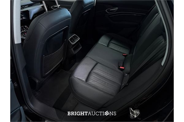 Audi e-tron 55 Advanced edition Plus Quattro 95 kWh 2022 (Origineel-NL), R-406-DL