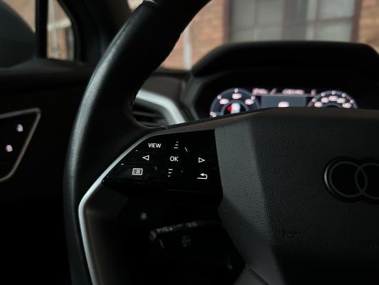 Audi Q4 e-tron 35 Launch edition 55 kWh 170pk 2021 (Origineel-NL+1e eigenaar), N-924-PK