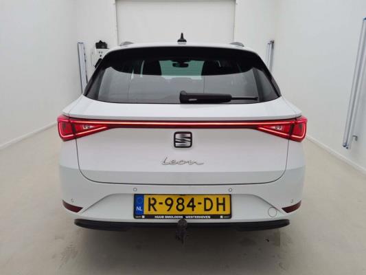 SEAT Leon ST Business Intense 1.0 TSI 110pk 2022 (Origineel-NL), R-984-DH