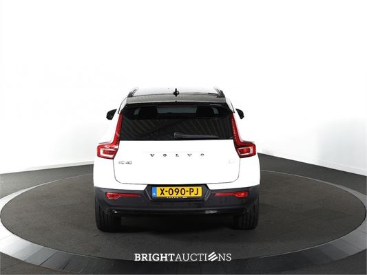 Volvo XC40 Single Motor Core 69 kWh 2024 (Origineel-NL), X-090-PJ