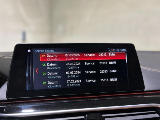 BMW M550i xDrive High Executive 462pk 2018 (Origineel-NL), RS-253-R