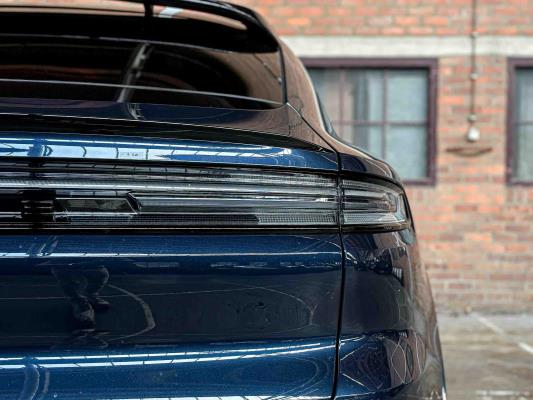 Porsche Cayenne Coupe 4.0 V8 S (1st owner) 474hp 2024 Manufacturer's Warranty