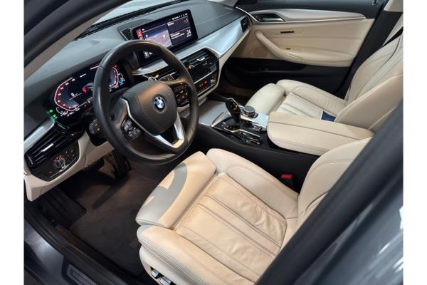 BMW 530e Business Edition Plus 292pk 2023 (Origineel-NL) 5-Serie, T-498-JN
