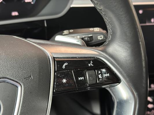 Audi E-tron 50 quattro Business edition 71 kWh 313pk 2020 (Origineel-NL+ 1e eigenaar), J-695-PX