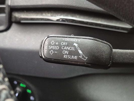 Škoda Karoq Sportline Business 1.5 TSI DSG 150pk 2022, S-582-JL