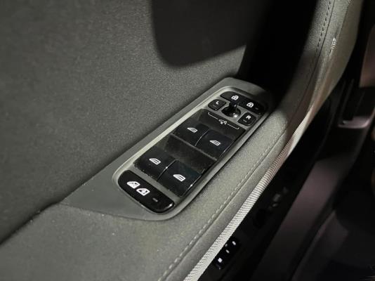 Polestar 2 Long Range Dual Motor Launch Edition 78 kWh 408pk 2021 (Origineel-NL), L-472-LX