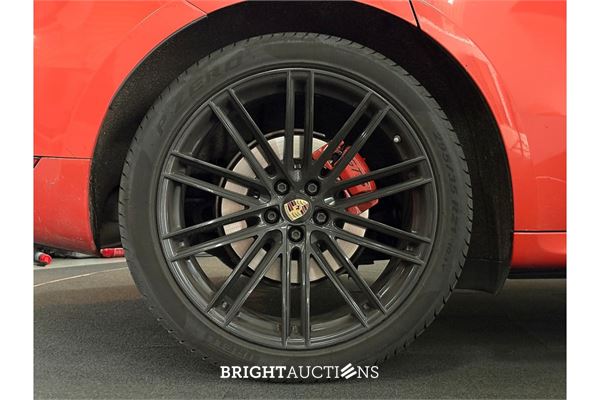 Porsche Macan GTS 2.9 380pk 2021 (Origineel-NL), K-562-NV