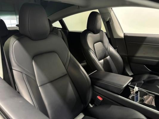 Tesla Model 3 Standard RWD Plus 60 kWh 238pk 2020 (Origineel-NL), H-035-JN