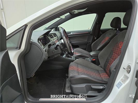 Volkswagen Golf GTI TCR 2.0 TSI 290pk 2019, K-637-NK